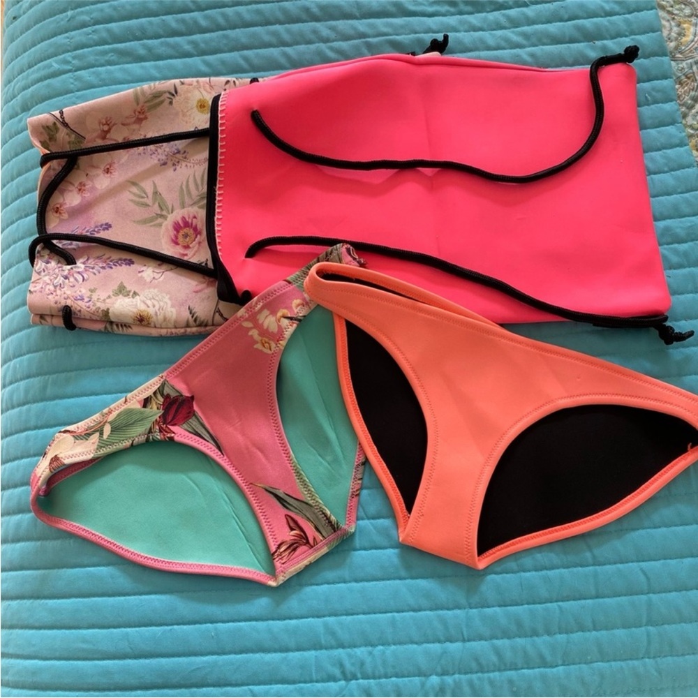 Triangl bags,Both for $12, buy Triangl bottoms for1/2 off with purchase of bags - Picture 4 of 4